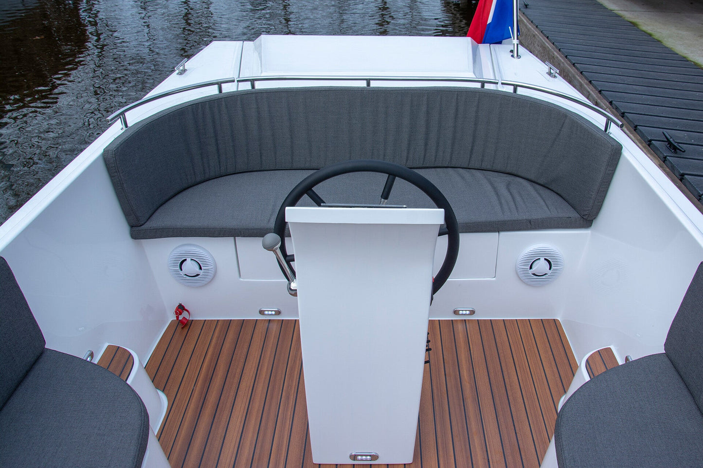 Lago Amore 595 Tender Sloop