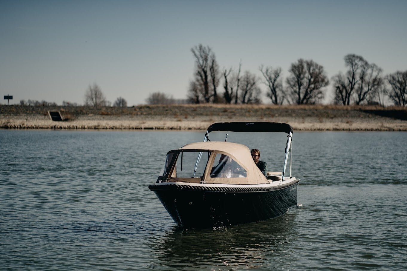 Lago Amore 595 Tender Sloop 