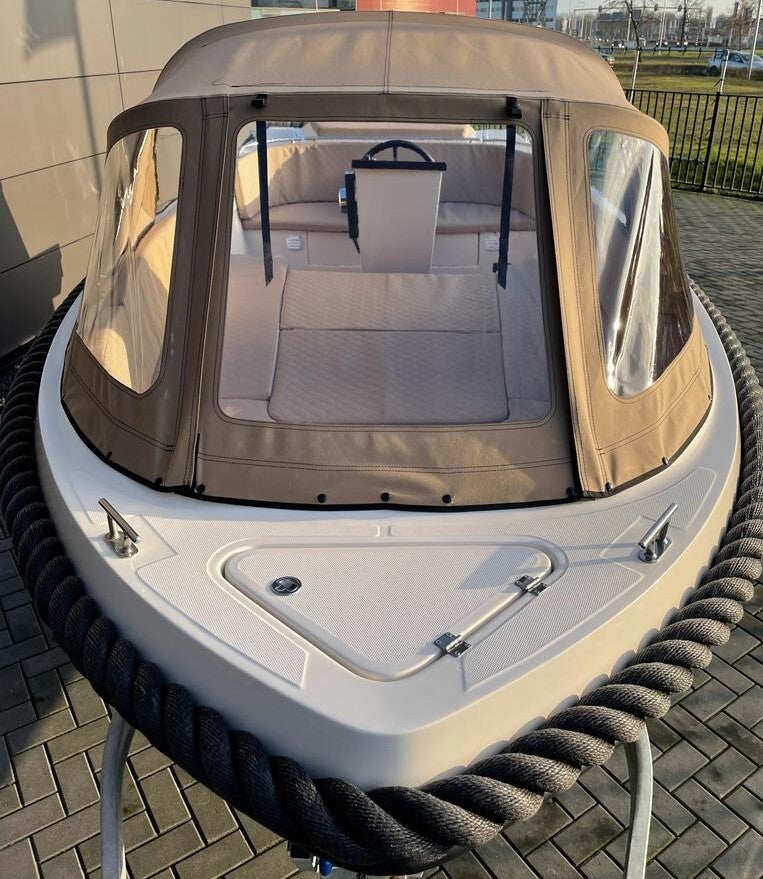 Lago Amore 595 Tender Sloop 