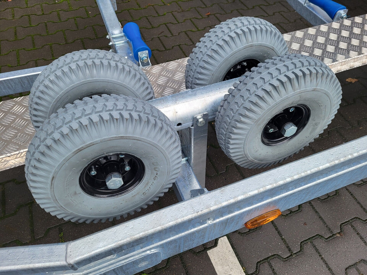 Vlemmix Boottrailer tot 2.920 kilogram en 10 meter — 1350 / 6,3 meter - Marinaut 