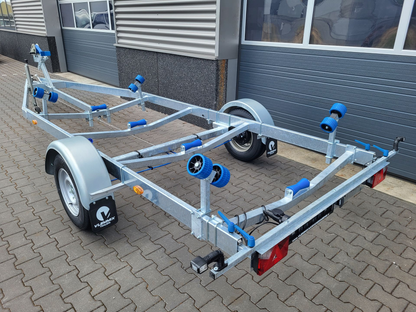 Vlemmix Boottrailer tot 2.920 kilogram en 10 meter — 1350 / 6,3 meter - Marinaut 